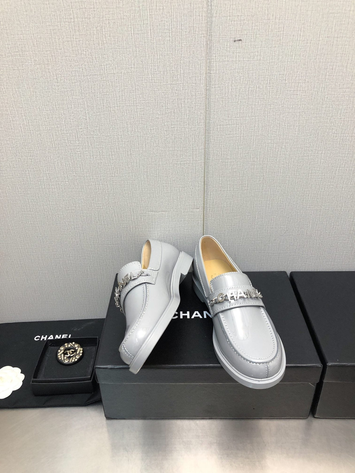 CC 25C Loafer Periwinkle Glossy Calf Leather 212975