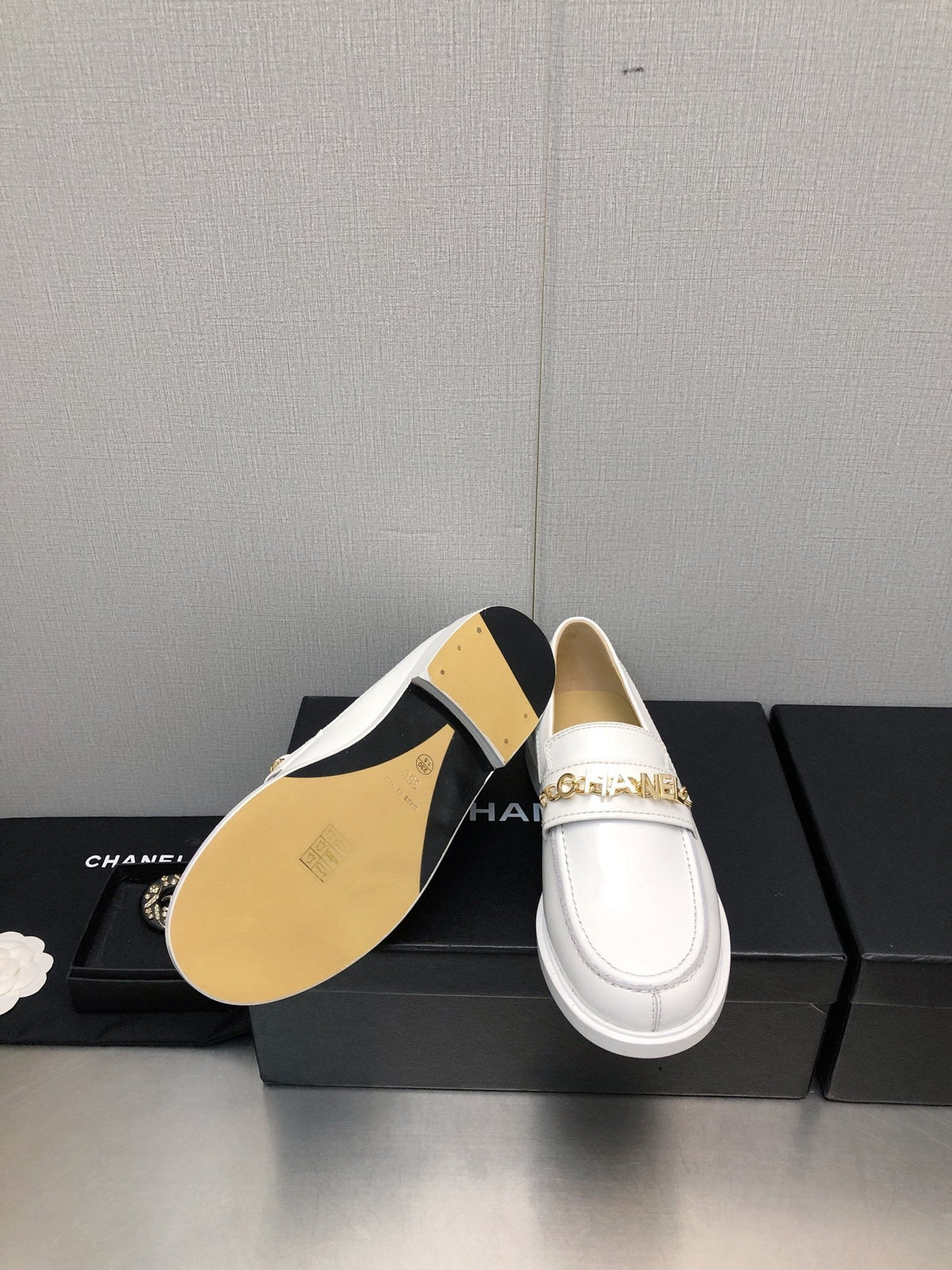 CC 25C Loafer White Glossy Calf Leather 212976