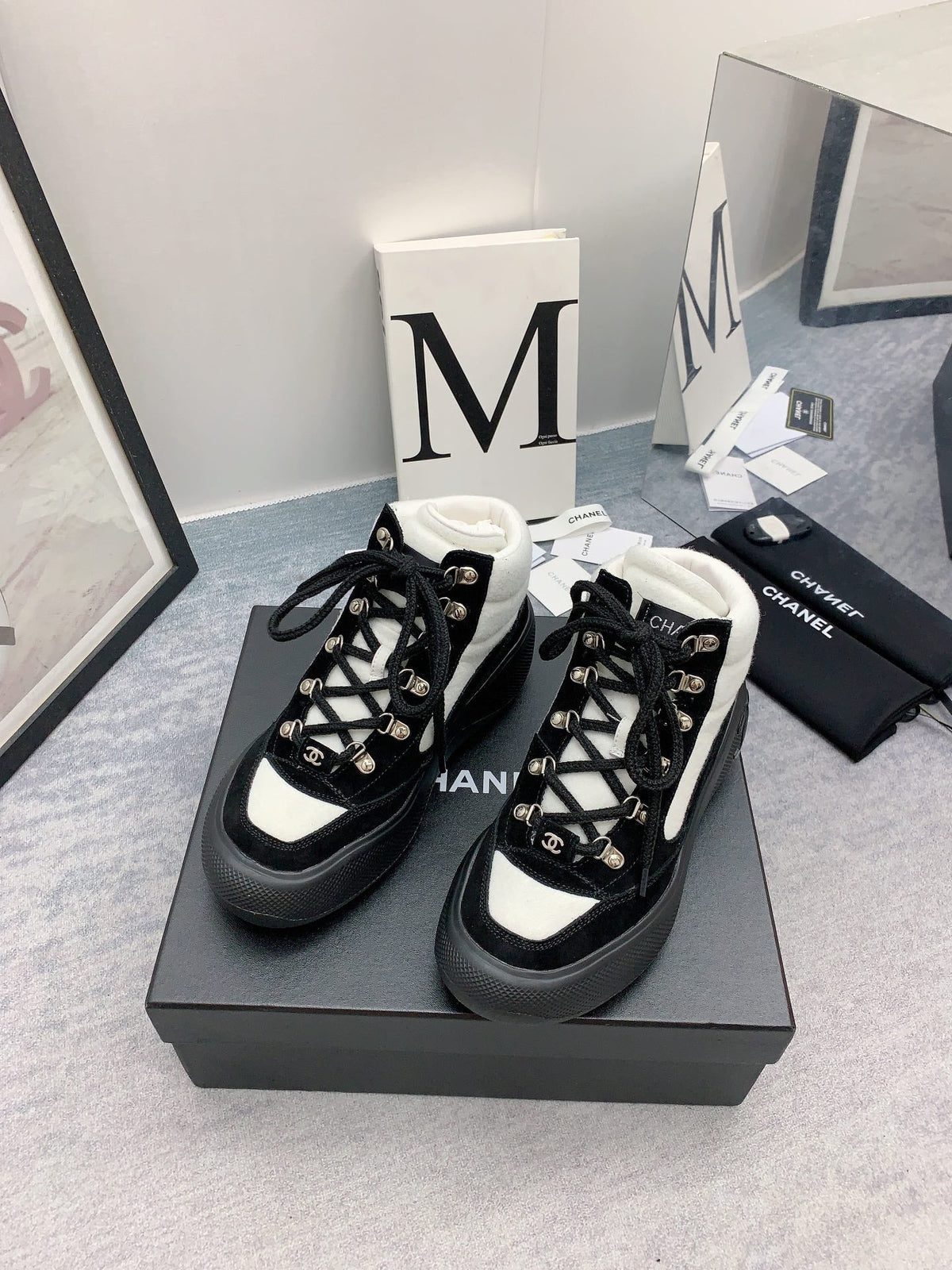 CC Sneaker Boots In White Mix Black Suede 148777
