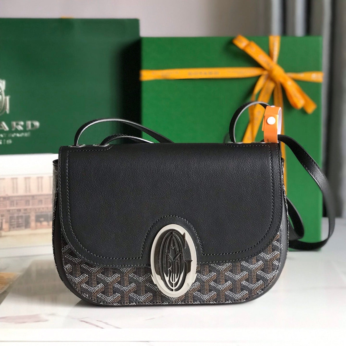 233 BAG 25 IN BLACK CALFSKIN AND GOYARDINE CANVAS
