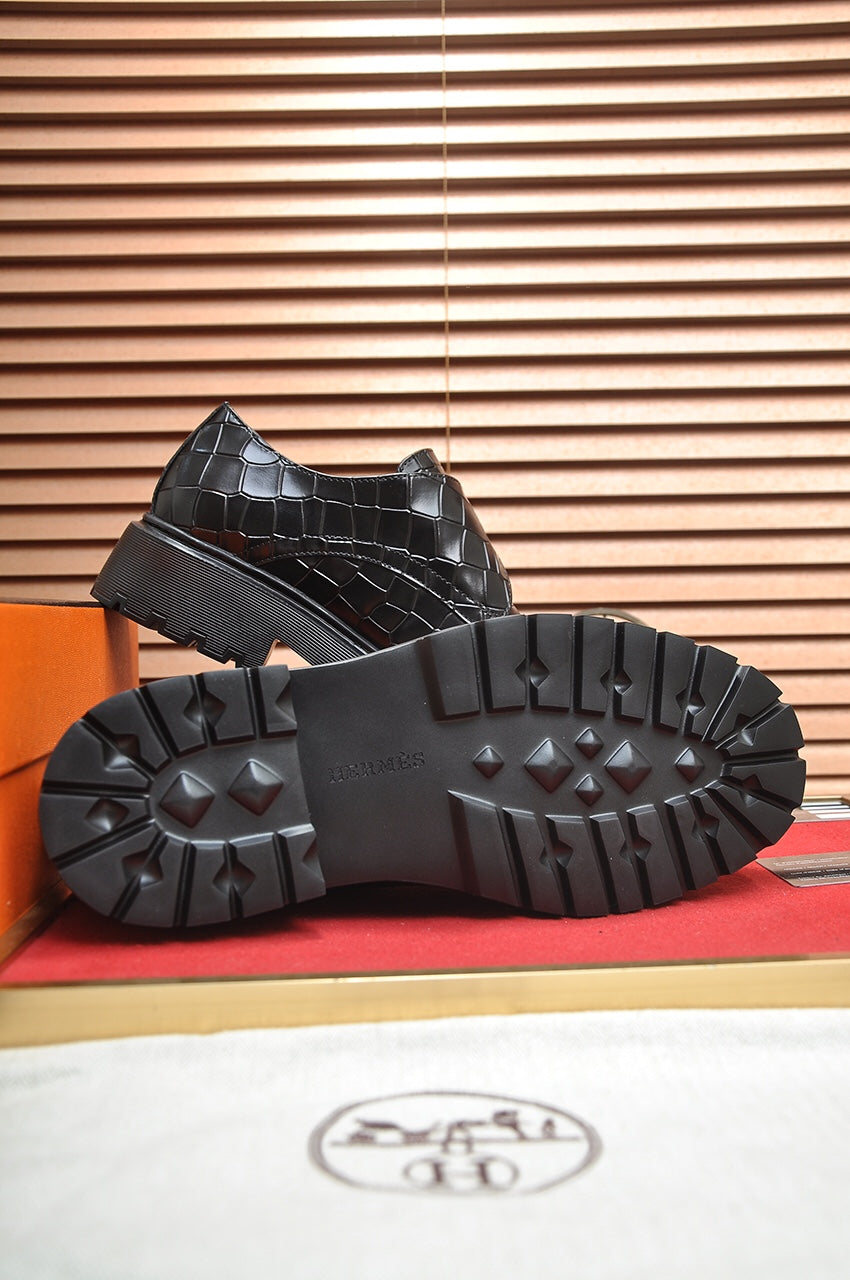 HM MONK STRAP BLACK WITH CROCODILE MOTIF CALFSKIN