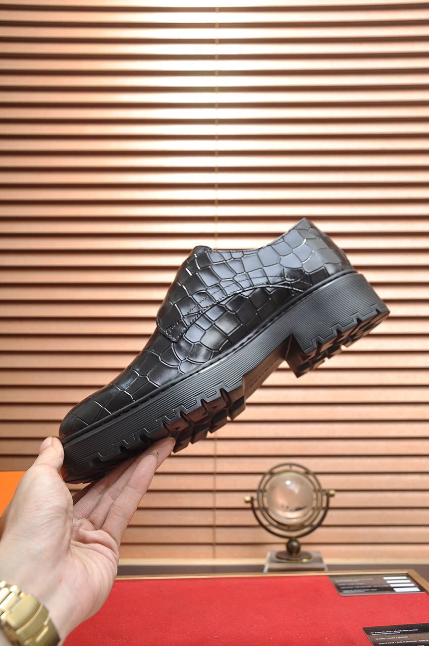 HM MONK STRAP BLACK WITH CROCODILE MOTIF CALFSKIN