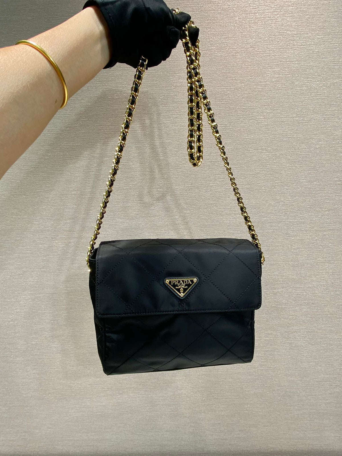 LARGE QUILTED FLAP BAG 23 IN BLACK RE-NYLON FABRIC GOLD CHAIN