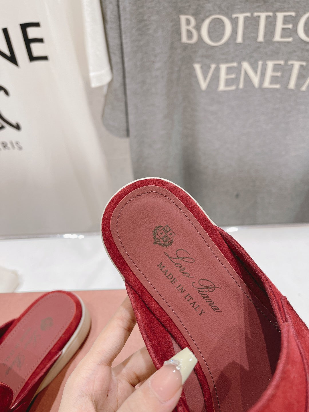 LP CHARMS WALK BABOUCHE LOAFERS CHERRY SUEDE