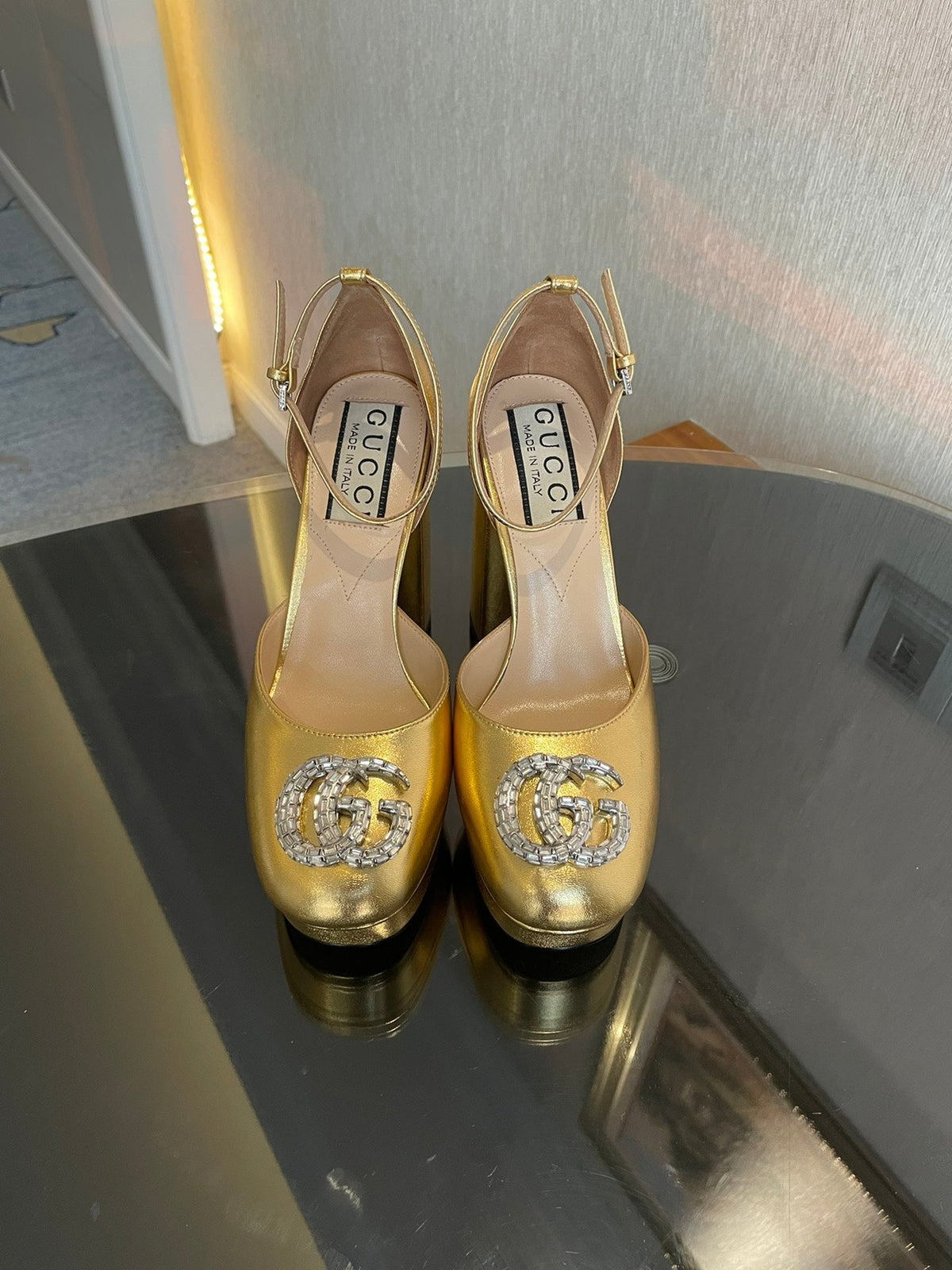 platform pump 12cm with double g gold metalic patent leather