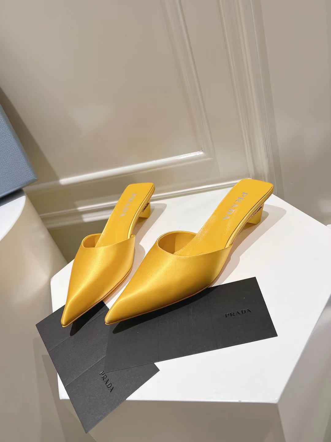 PRA POINTED-TOE MULES YELLOW SATIN