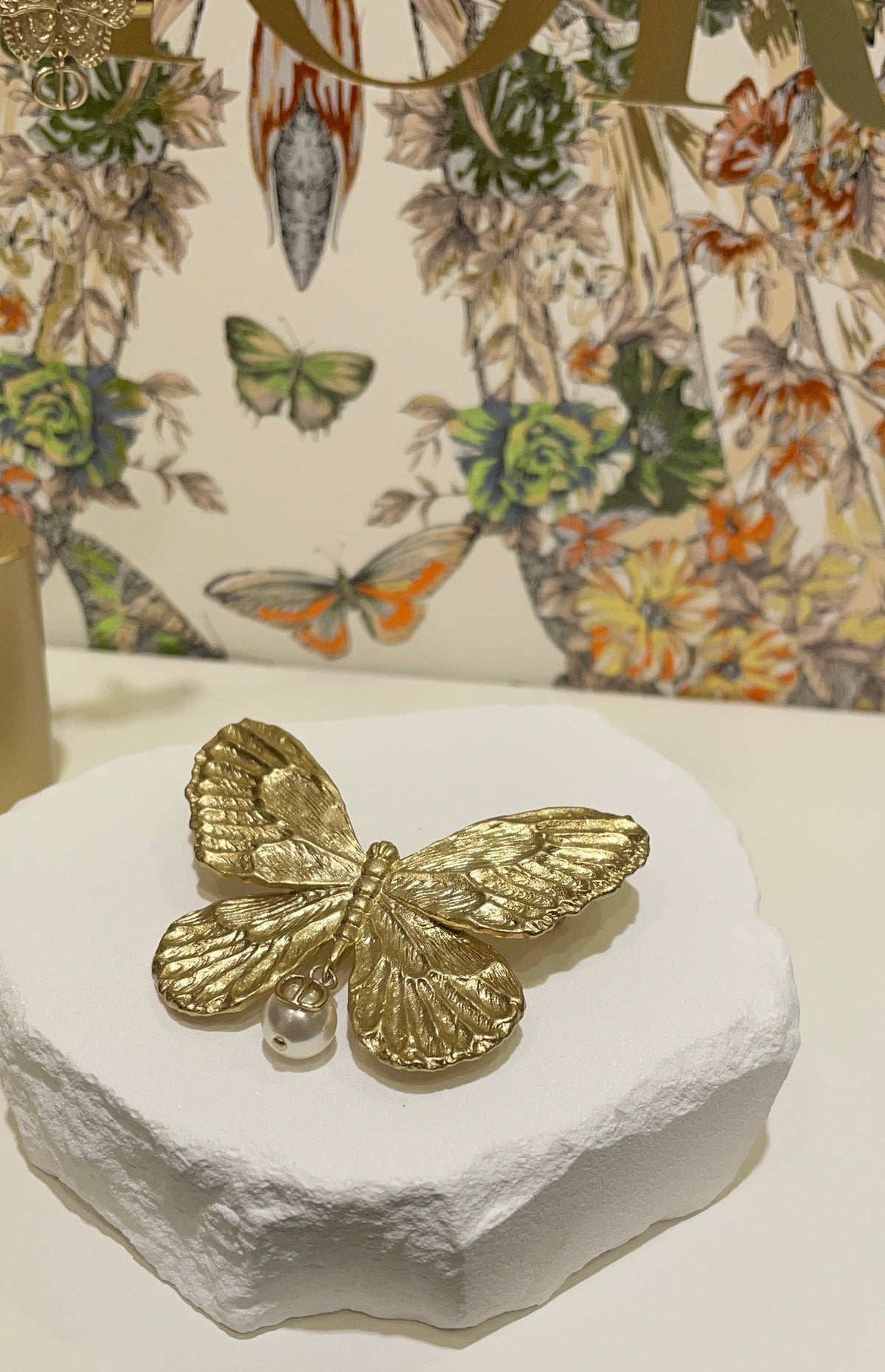 CD Brooch 08