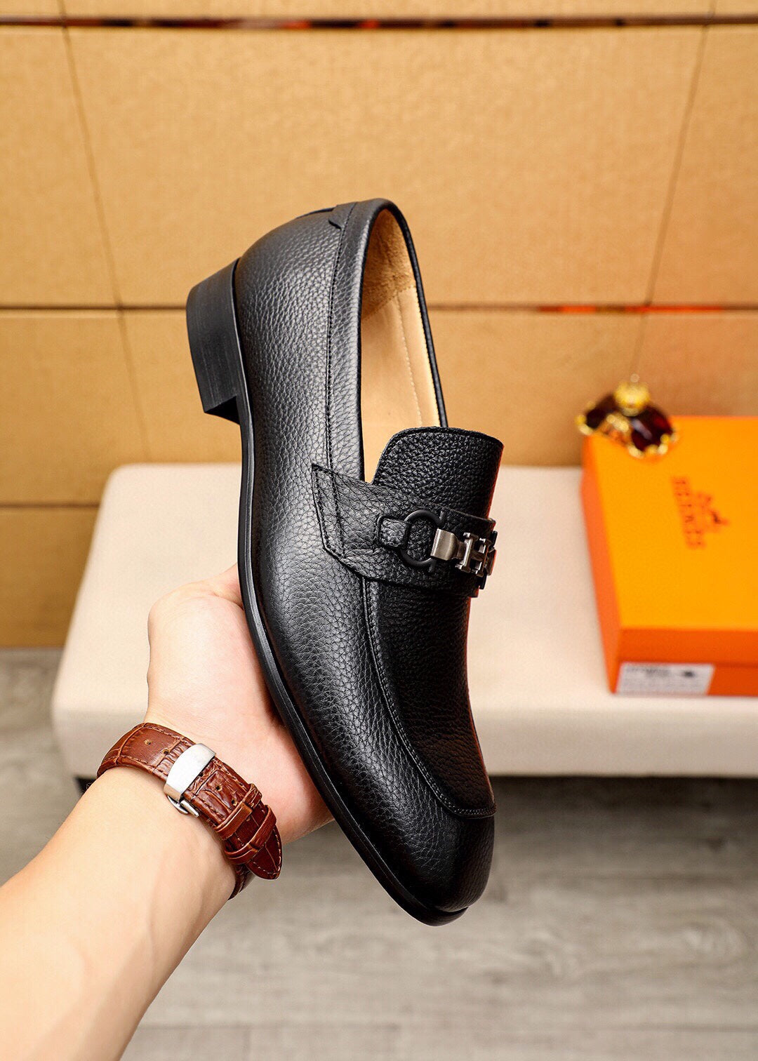 HM CHAIN LOAFER BLACK GRAINED CALFSKIN