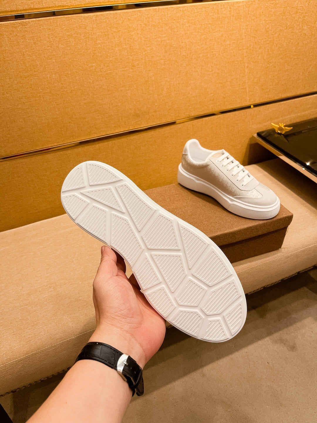 CD HOMME THICK-SOLE SNEAKERS BEIGE JACQUARD