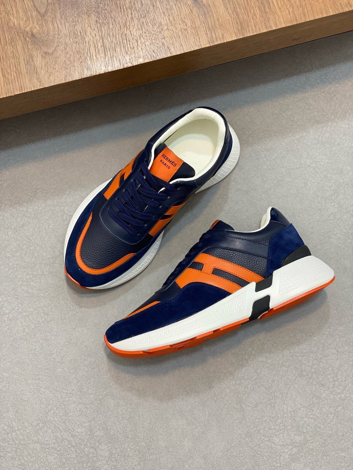 HM HOGAN SNEAKER NAVY CALFSKIN AND SUEDE