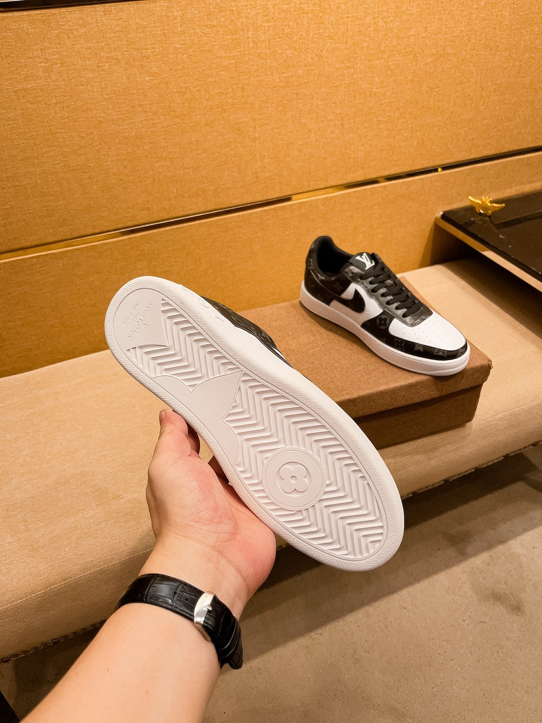 LV AIR FORCE 1 SNEAKER BLACK MIX WHITE MONOGRAM
