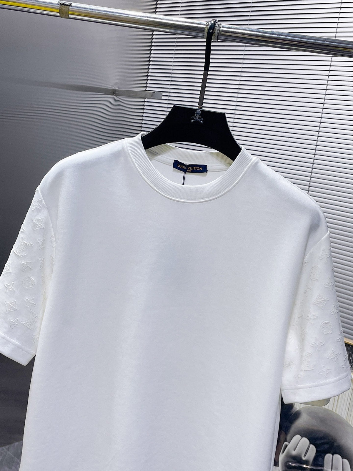 LV WHITE COTTON T-SHIRT 238806