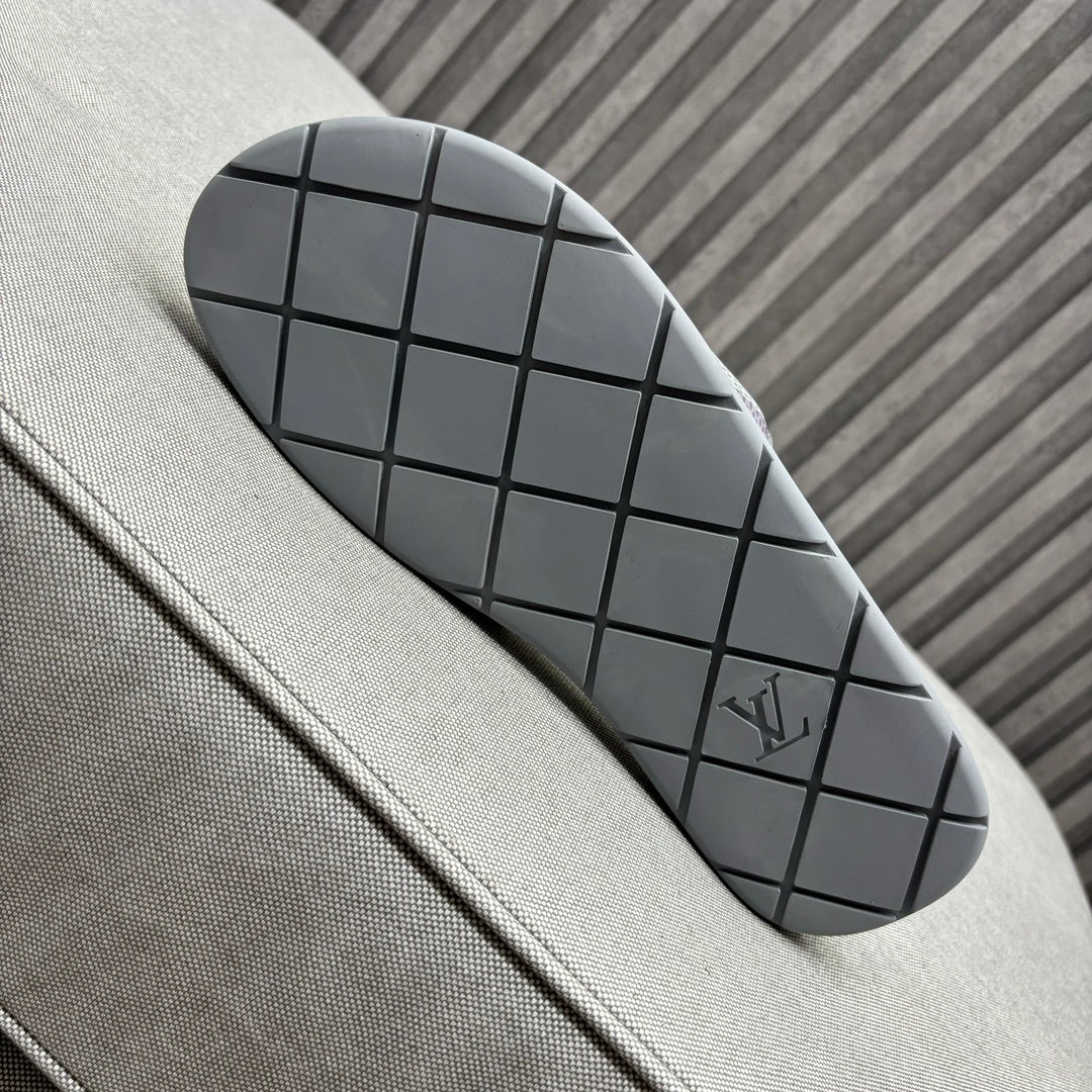 LV VENICE MULE SLIPPERS GRAY DAMIER