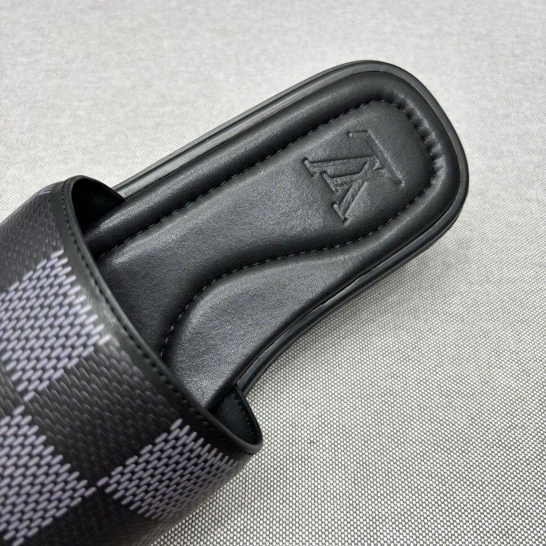 LV VENICE MULE SLIPPERS BLACK DAMIER