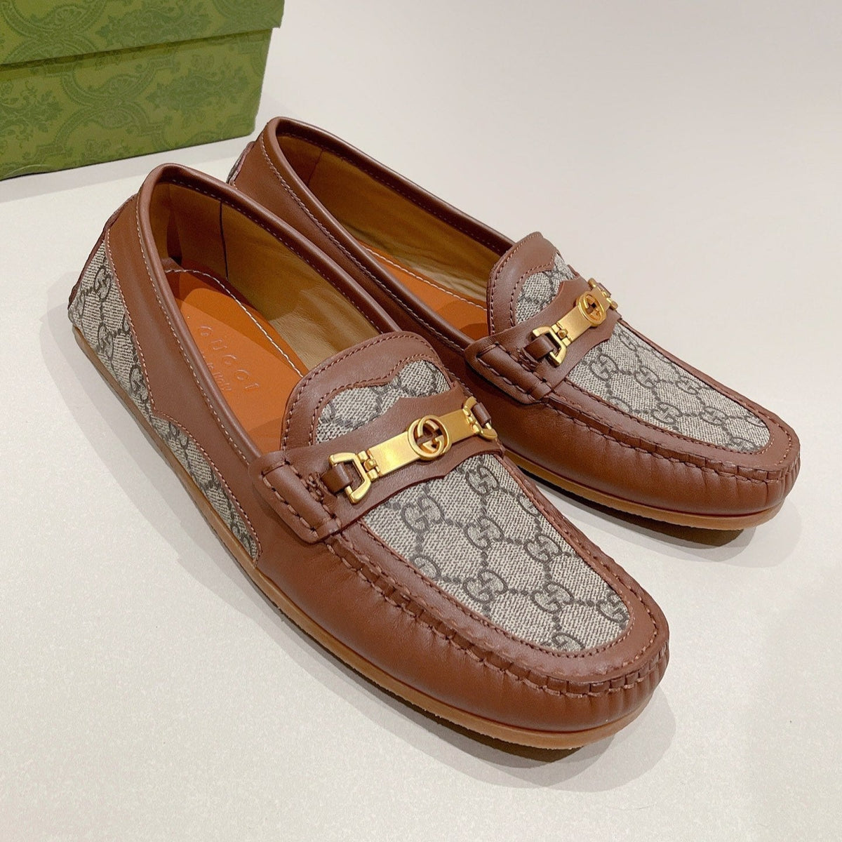 GG Men's Alessandro Loafer Brown Cowhide 557580