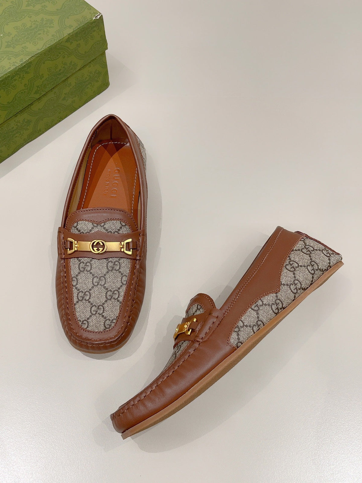 GG Men's Alessandro Loafer Brown Cowhide 557580