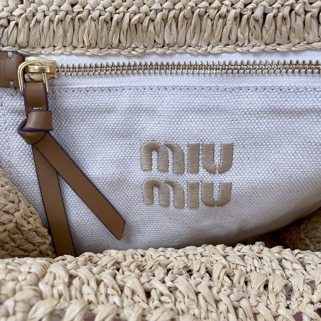 miu tote bag 22cm beige woven fabric