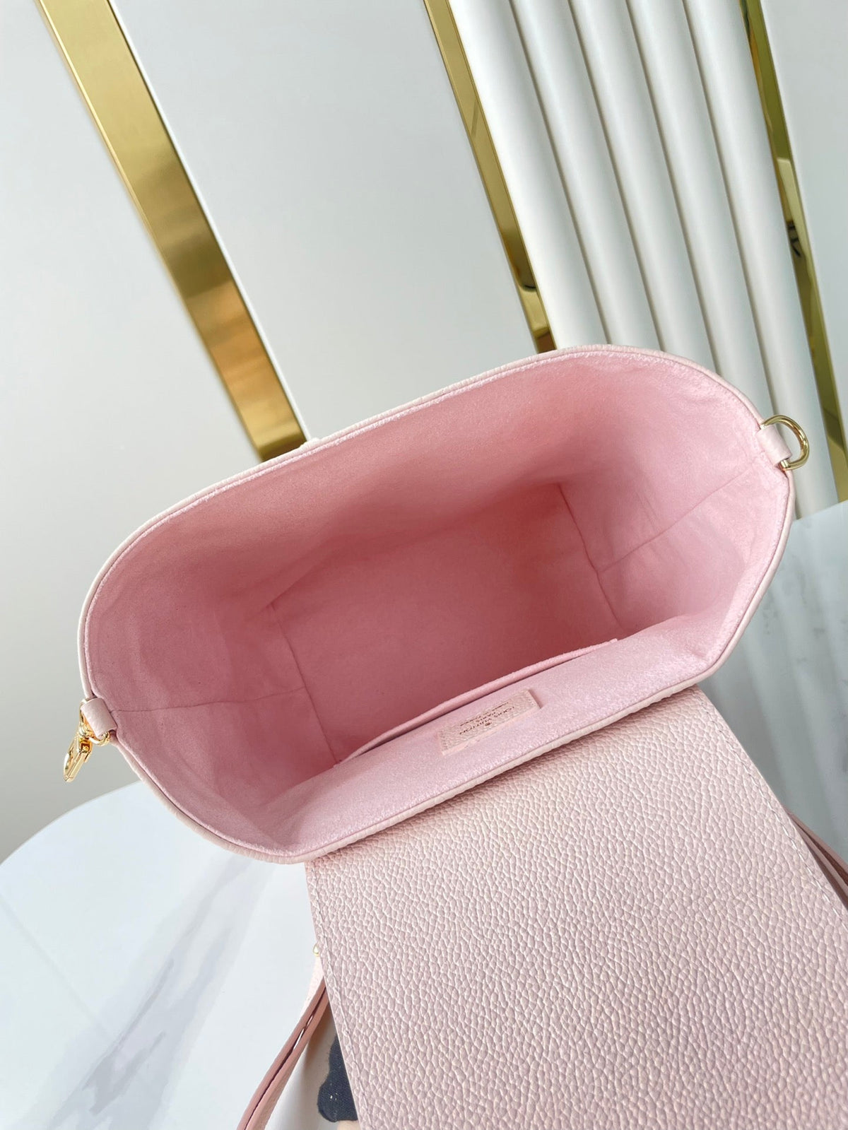BACKUP BACKPACK 22 IN LIGHT PINK MONOGRAM EMPREINTE LEATHER