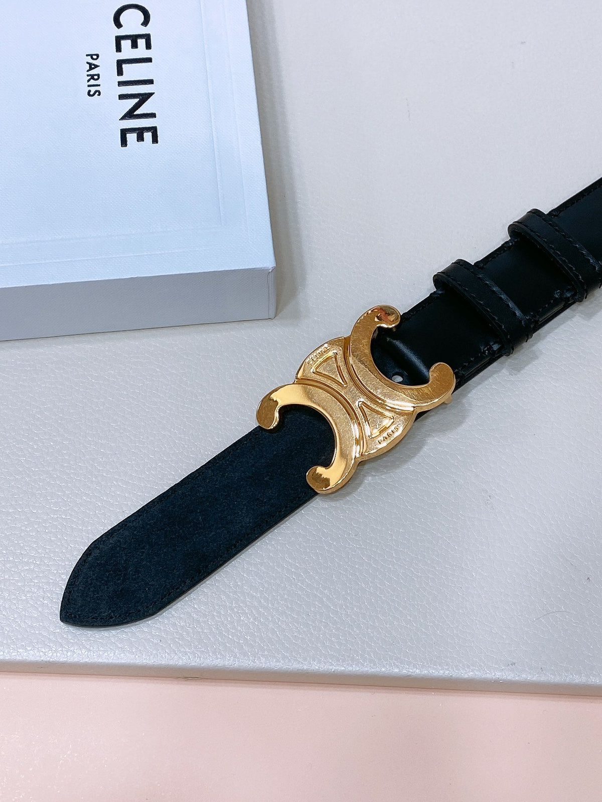 CL LARGE 30 MM TRIOMPHE BELT IN BLACK AND GOLD HARDWARE