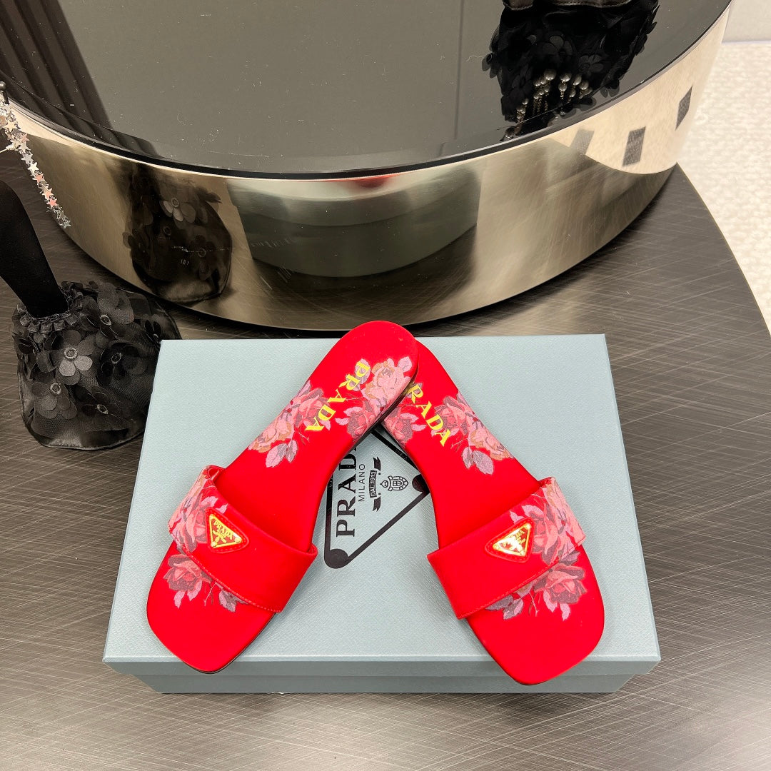 PRA PRINTED SLIDES SLIPPERS RED SATIN