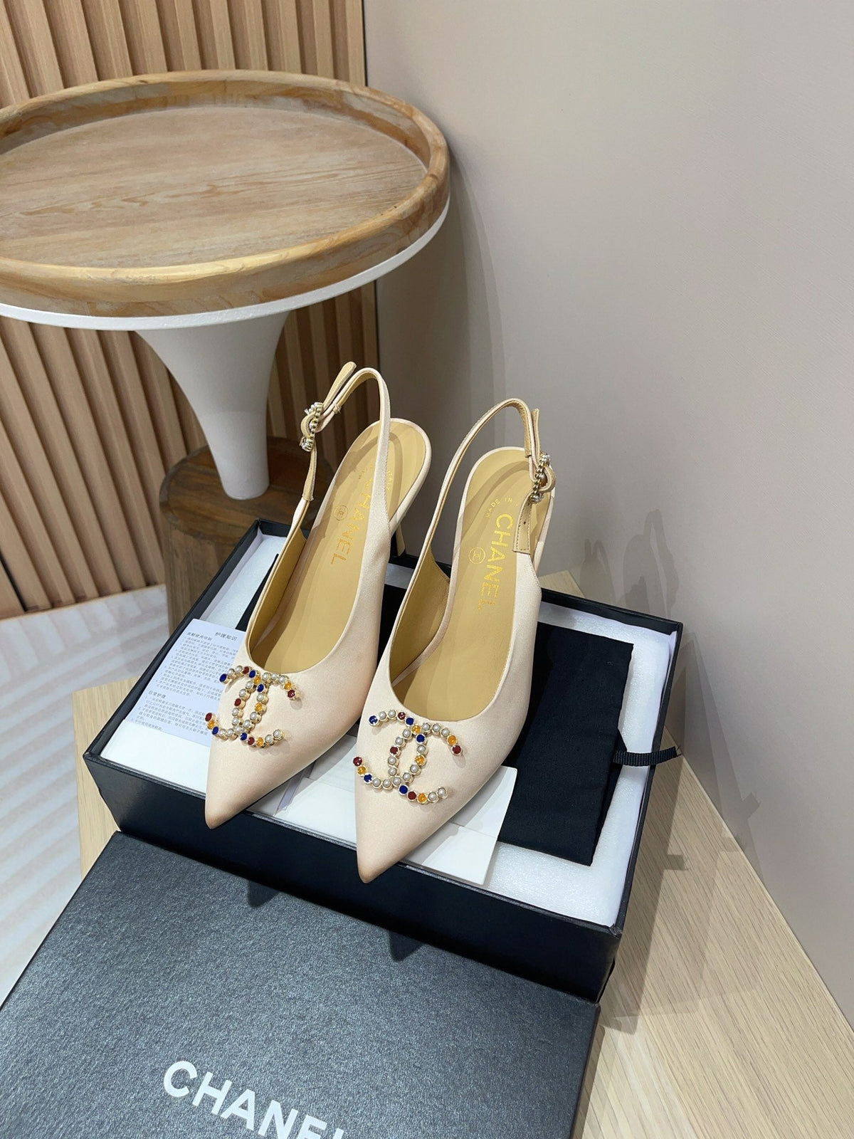 CC HIGH SLINGBACKS BEIGE CREAM SATIN AND LAMBSKIN