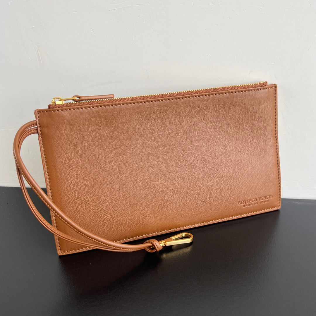 BV Intrecciato 30cm Bag Brown Leather 532249