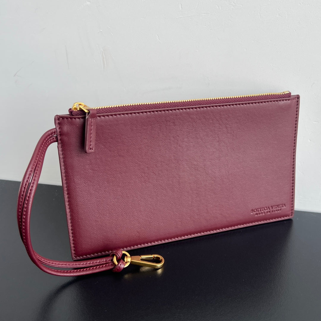 BV Intrecciato 30cm Bag Burgundy Leather 532256