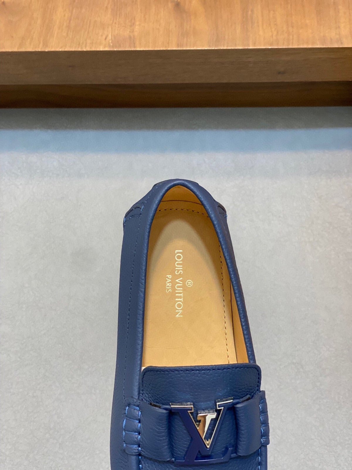 LV LOAFER IN NAVY BLUE WRINKLE CALFSKIN