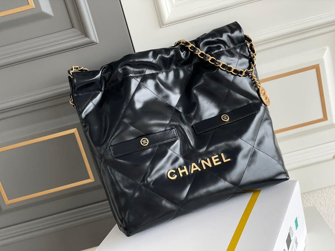 24B CC 22 Hobo Bag 35cm Black Lambskin Gold Hardware
