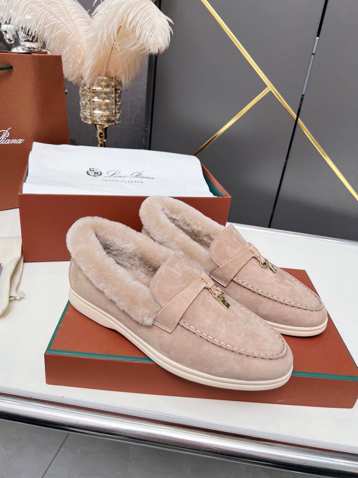 LP Summer Charm Walk Loafer Rose Beige Suede Lamb Fur