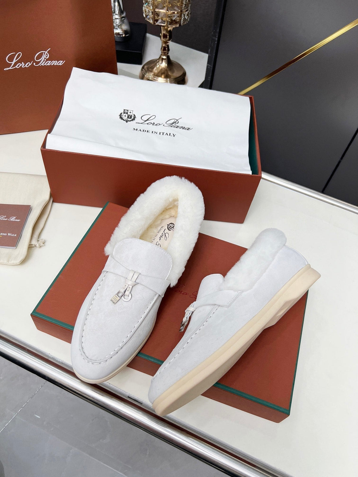 LP Summer Charm Walk Loafer Light Grey Suede Lamb Fur