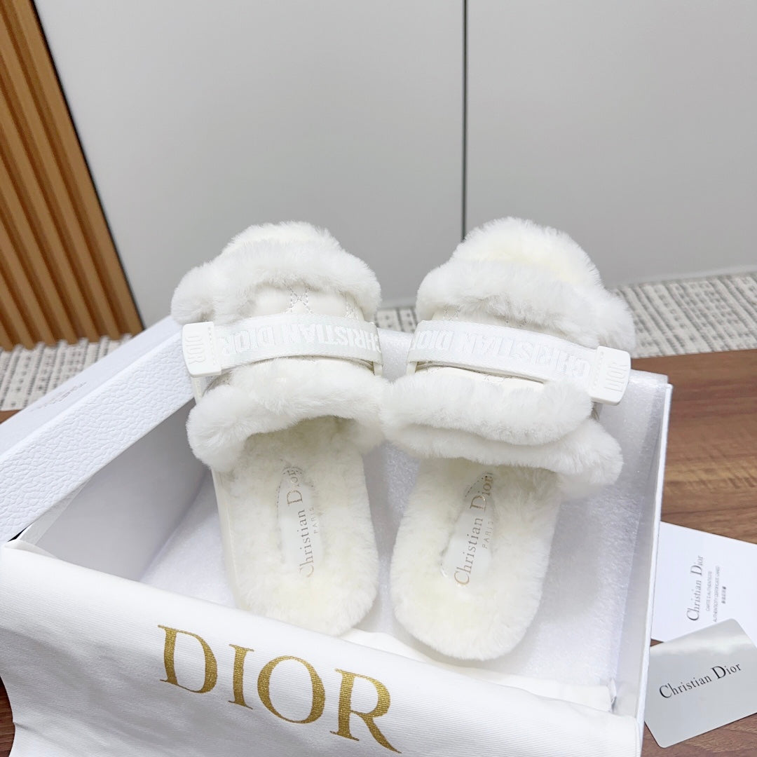 CD Dioriviera Dio(r)evolution Slide White Quilted Fleece Lining And Lambskin