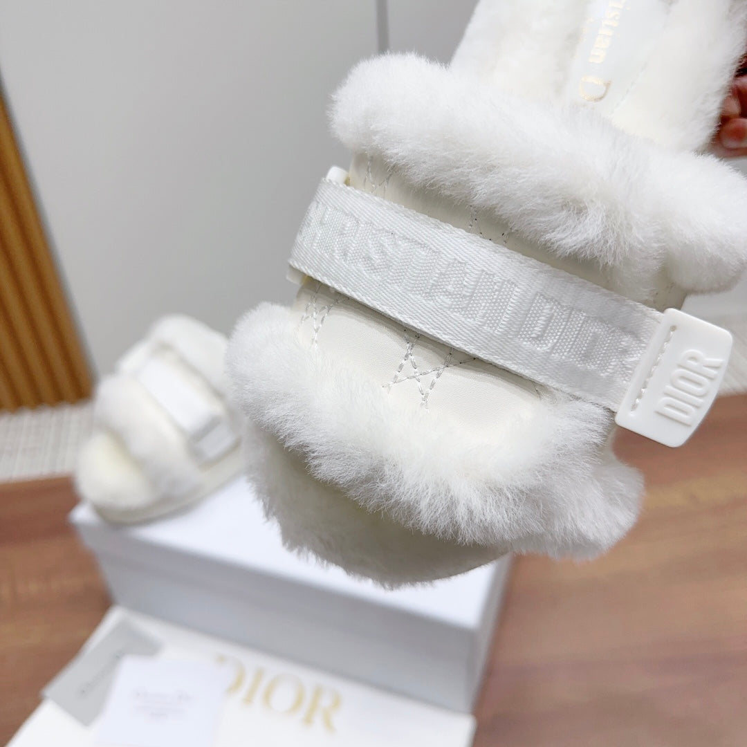 CD Dioriviera Dio(r)evolution Slide White Quilted Fleece Lining And Lambskin