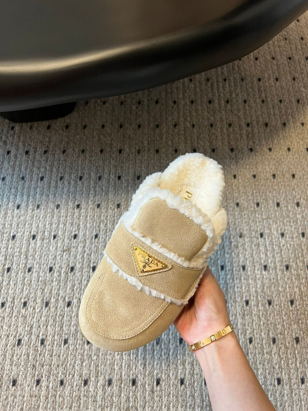 PRA Furry Half-Slipper Beige Suede 478566