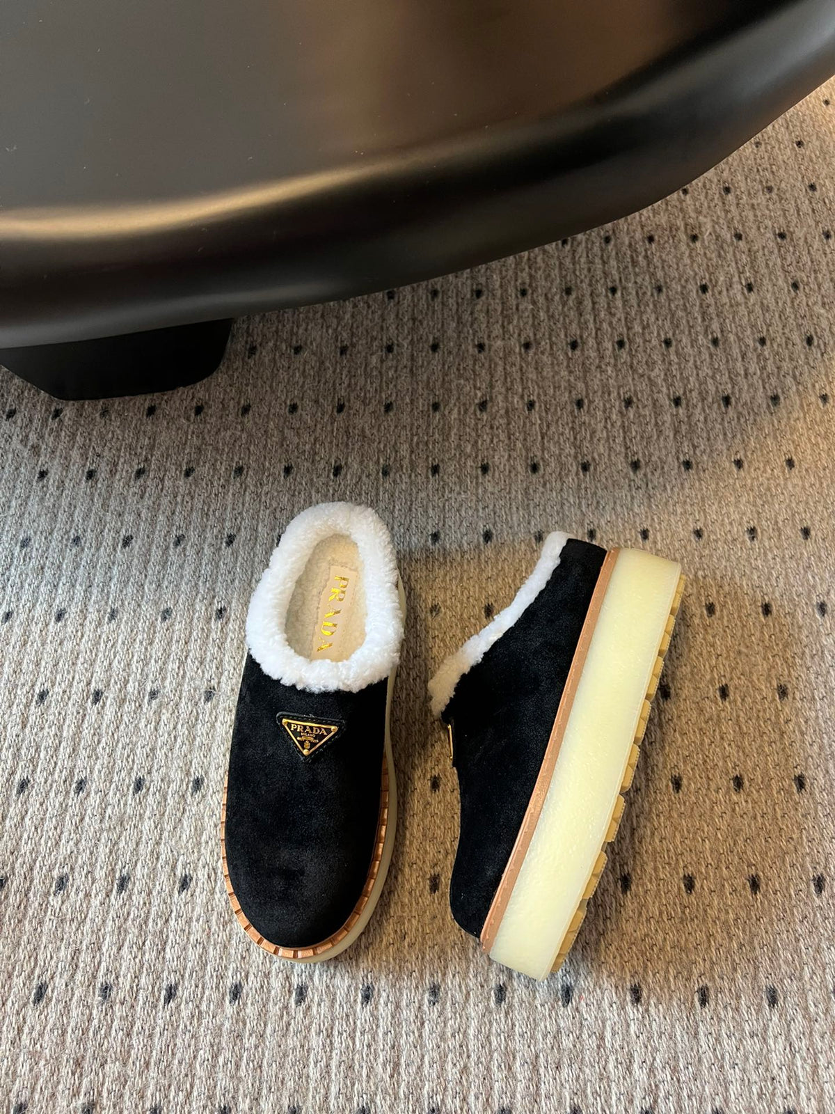 Prada 25s Furry Half-Cover Slippers Black Suede And Wool 538430