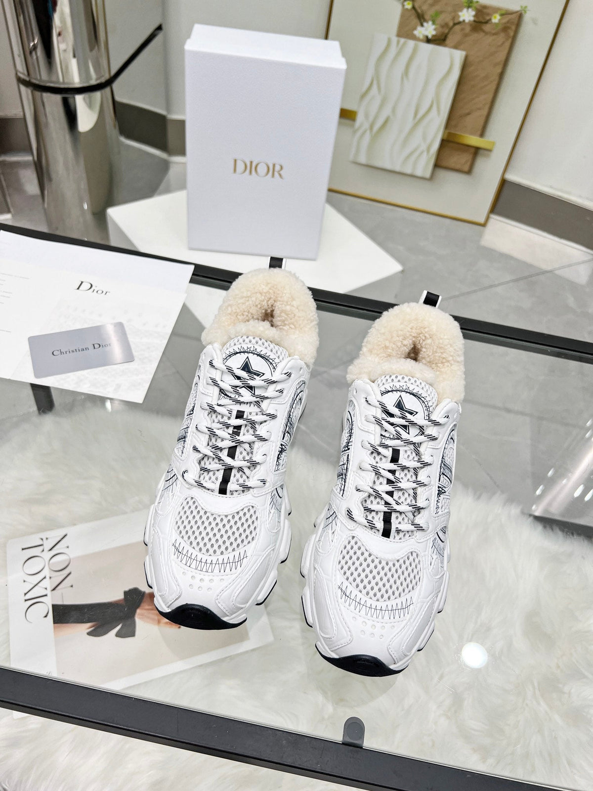 CD Chrono Sneaker White Black Wool Lining Mesh Fabric And Calfskin