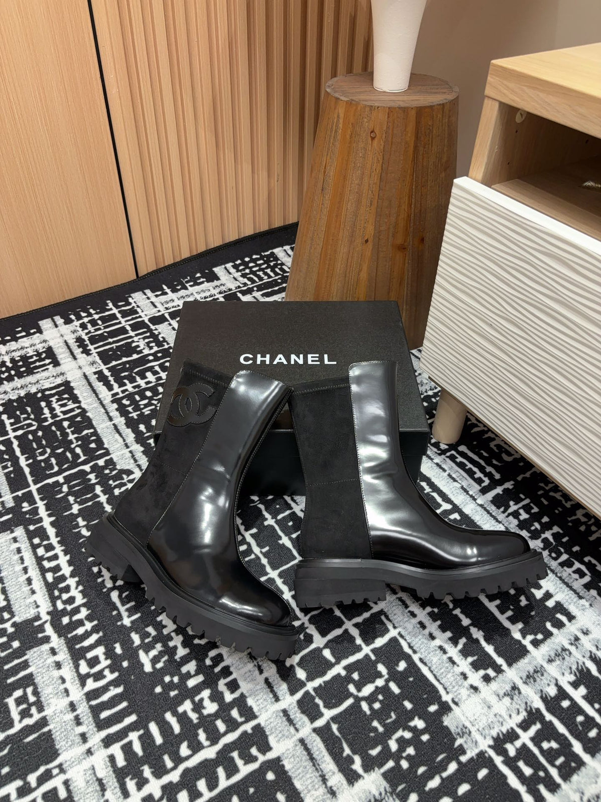 CC Short Boots 45mm Glossy Black Calfskin And Suede