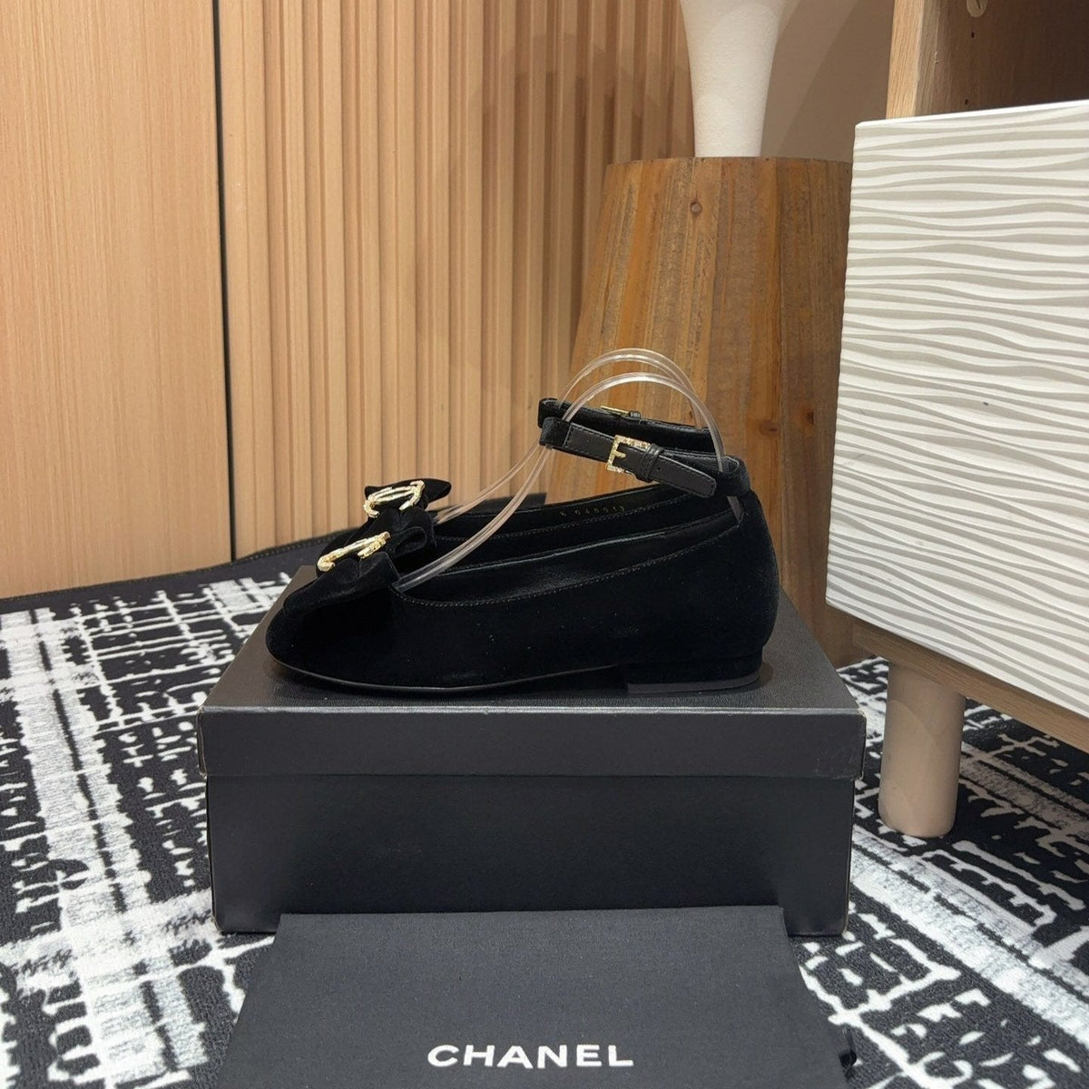 CC Mary Jane Black Bow Tie Velvet And Lambskin