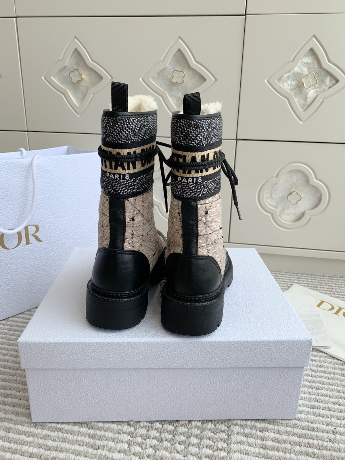 CD D-Major Ankle Boot In Dark Beige Mix Black Canvas With Fleece Lining 105072