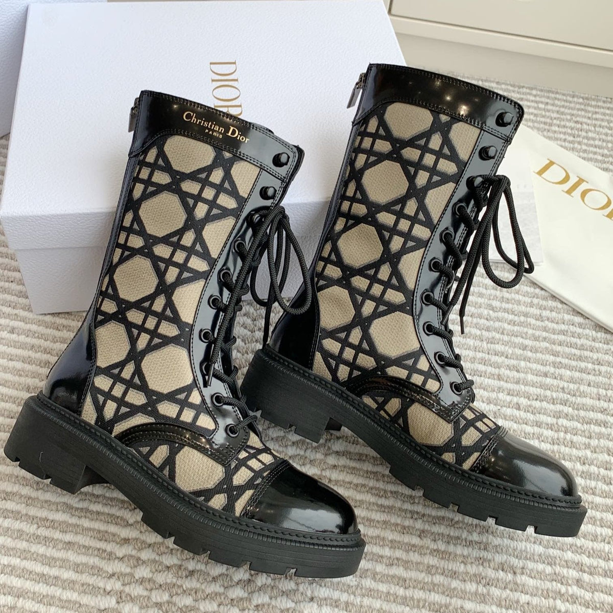 CD D-Unit Ankle Boot In Dark Beige Mix Black Canvas And Glossy Cowhide  105082