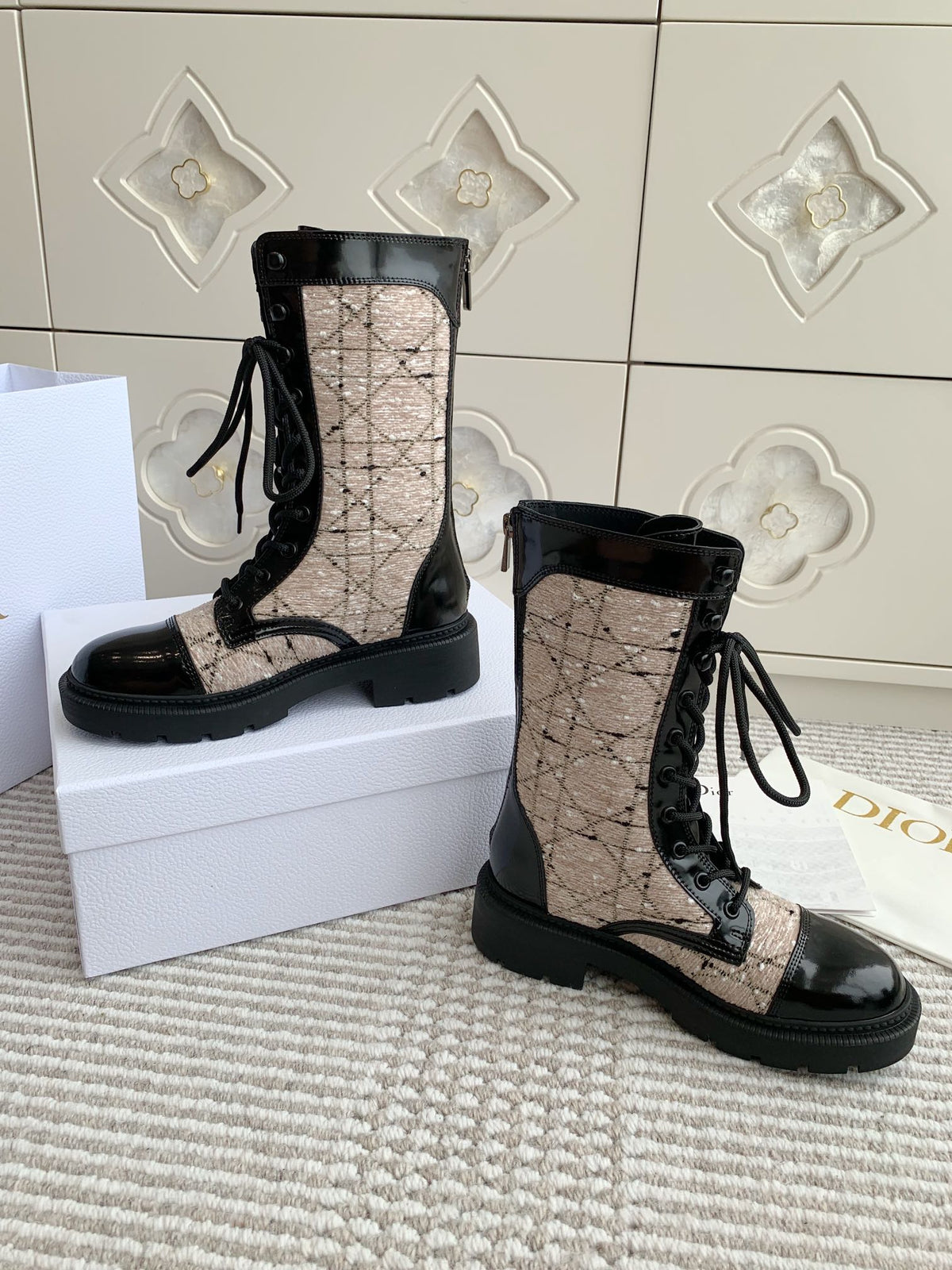 CD D-Unit Ankle Boot In Beige Mix Black Tweed Fabric And Glossy Cowhide 105088