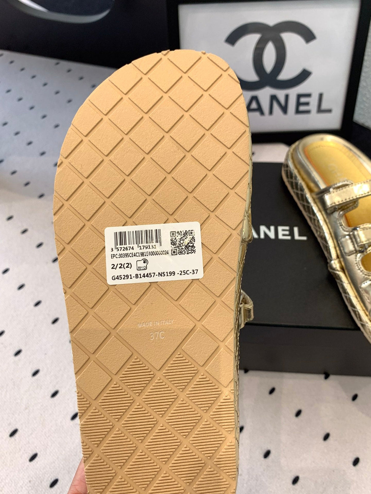 CC Slippers Gold Lambskin 146995