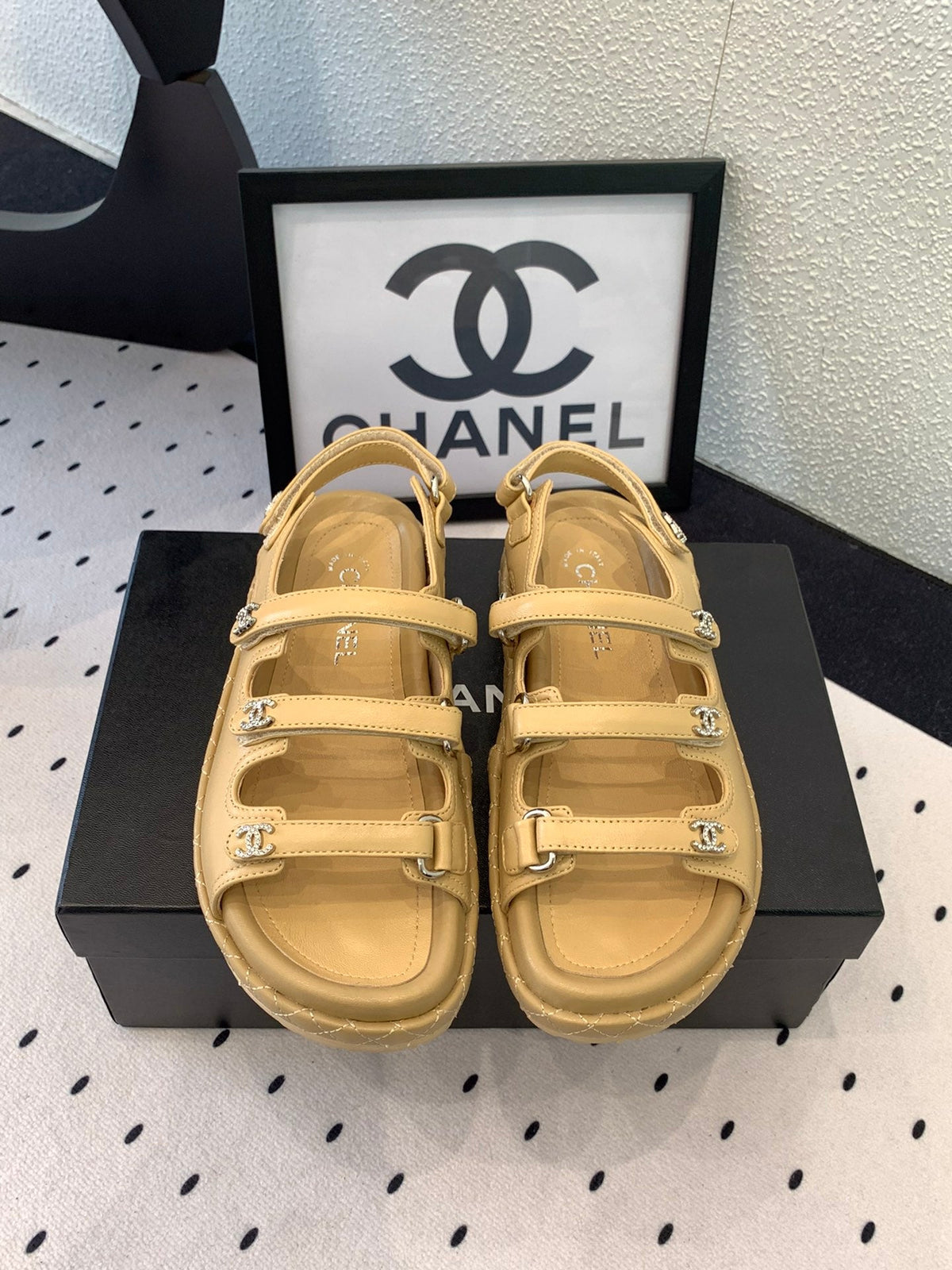 CC Sandals In Dark Beige Lambskin 146999
