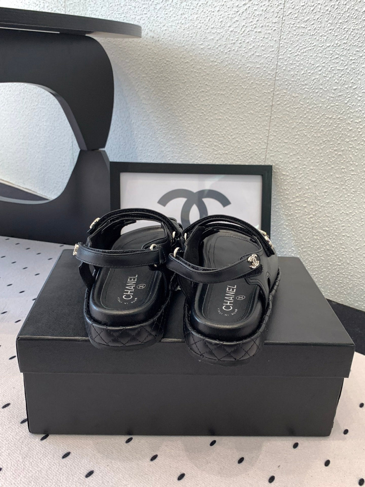 CC Sandals In Black Lambskin 147004