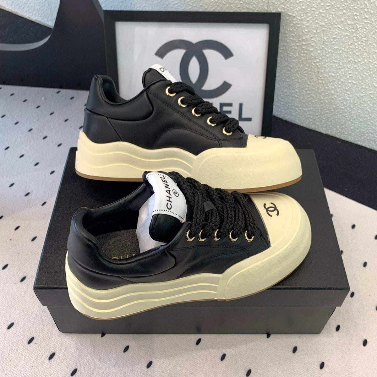 CC Sneaker 50mm In Black Cowhide 147067