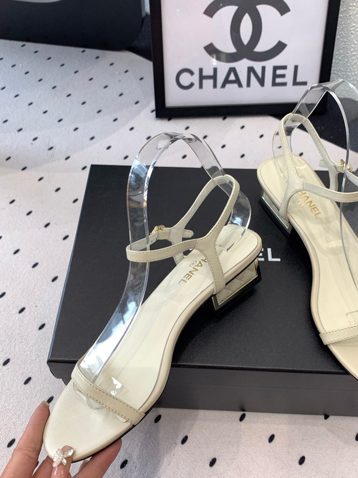 CC Sandal In White Lambskin 147089