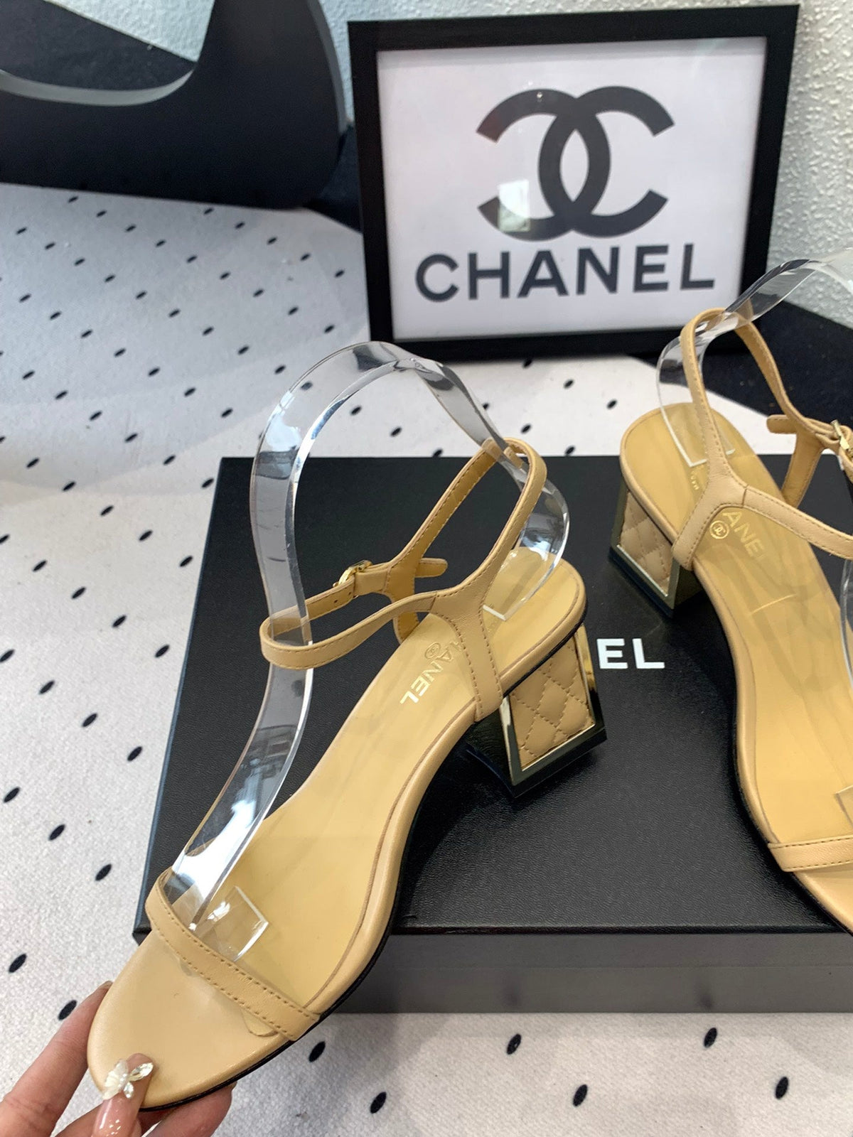 CC Sandal In Dark Beige Lambskin 147094