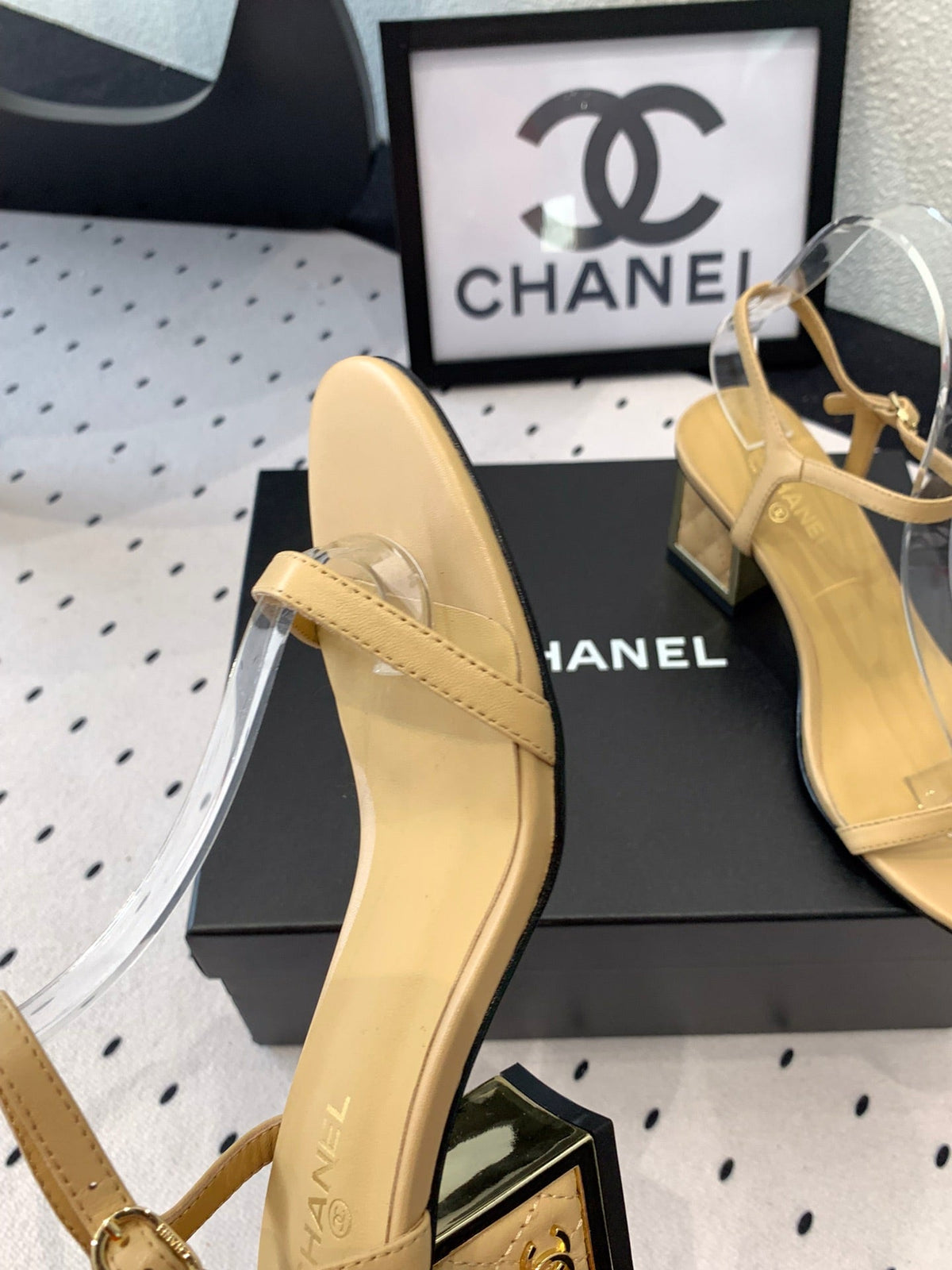 CC Sandal In Dark Beige Lambskin 147094