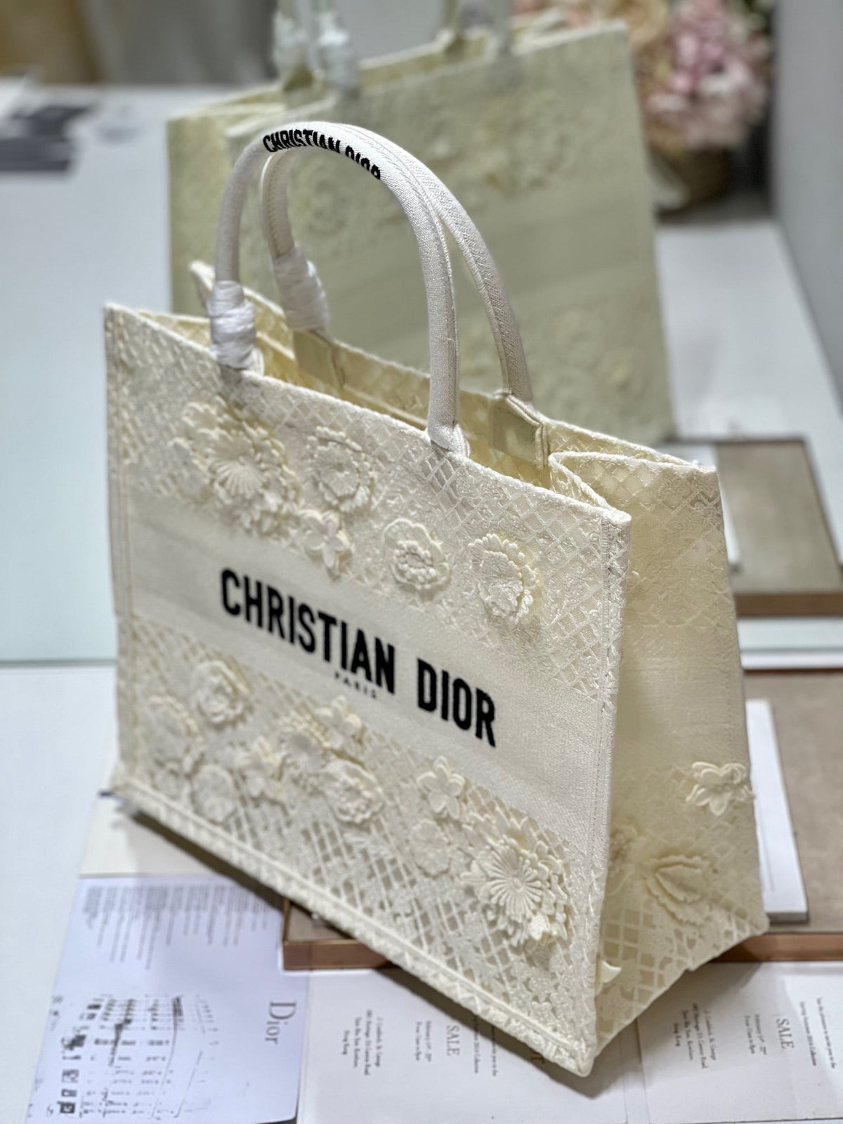 CD Fish Shreds White Book Tote 42cm Bag Canvas 336594