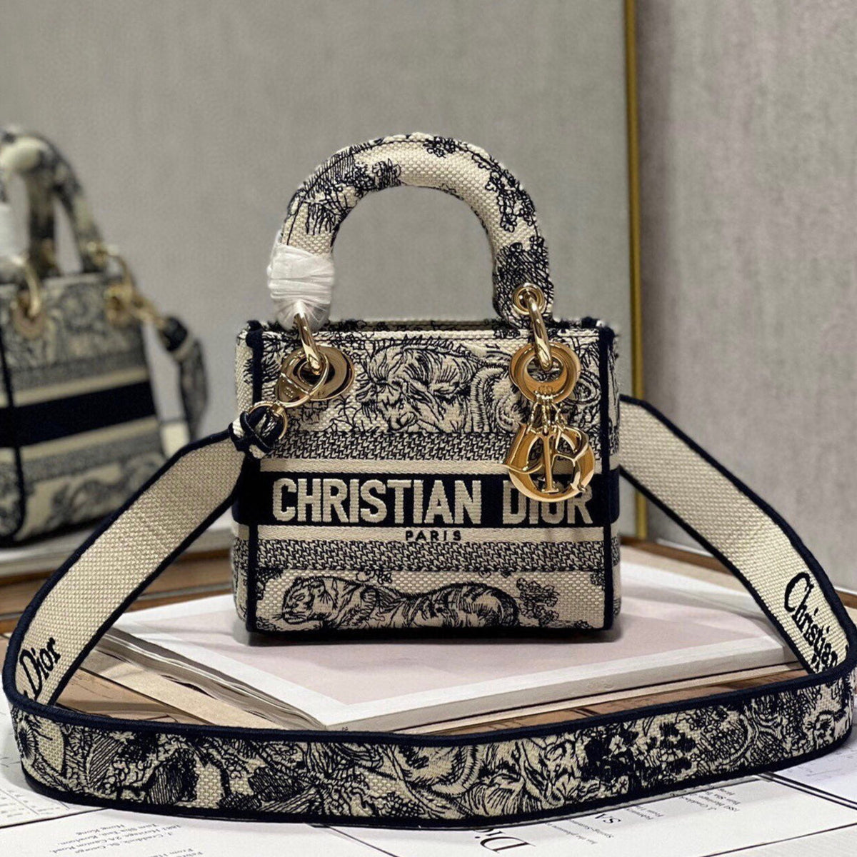 CD Old Blue Tiger 17 Lady Dior Bag Canvas 336742